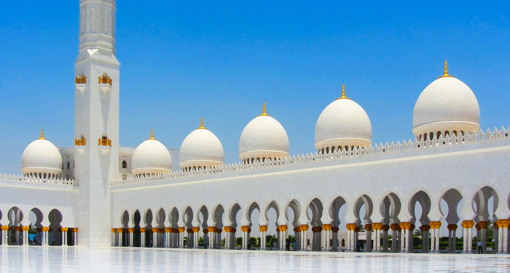 alea-quiz-dans-quelle-ville-des-emirats-arabes-unis-se-situe-la-mosquee-cheikh-zayed