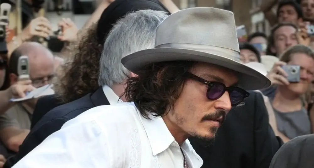 Quel âge a Johnny Depp ?